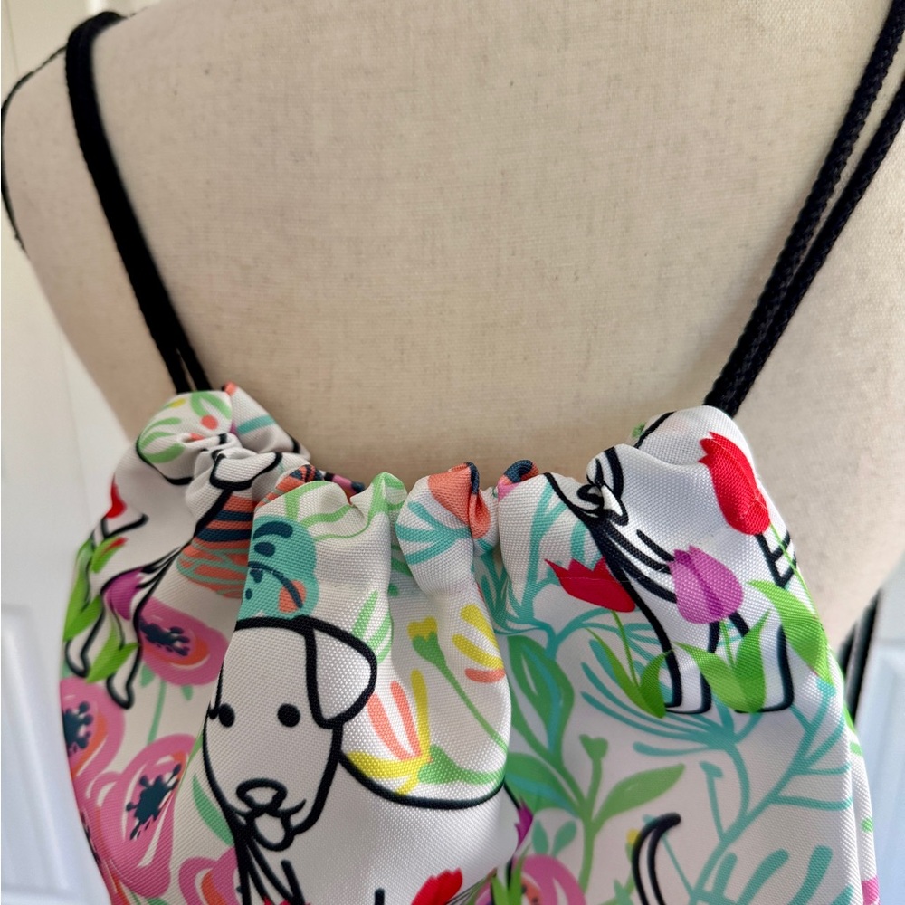 Pink Floral Drawstring Cinch Backpack with Dog Graphic Puppy Print Travel Tote - Picture 10 of 11
